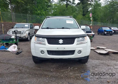 2008 Suzuki Grand Vitara Luxury z USA, uszkodzony, nr VIN JS3TD947984102206